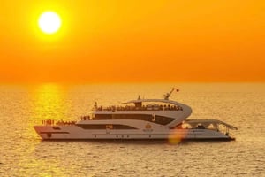 Phu Quoc: auringonlaskuristeily, buffetillallinen ja DJ-juhlat