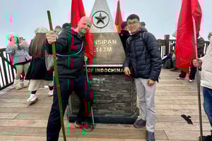 Sa Pa : randonnée d'une journée au sommet du Fansipan avec un guide de la région