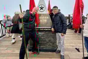 Sa Pa : randonnée d'une journée au sommet du Fansipan avec un guide de la région