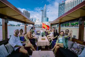 Ho Chi Minh City: Saigon River Boutique Cruise