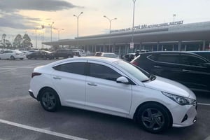 Transfert de l'aéroport de Hué vers la ville de Hué ou Da Nang/Hoi An