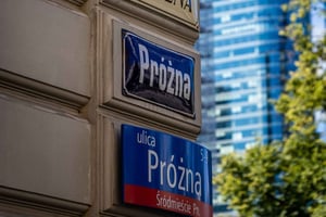 Warsaw: Jewish History Guided Walking Tour in English