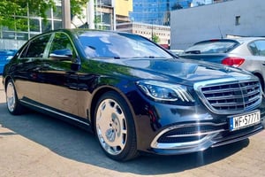 Warsaw: Chopin Airport (WAW) Private Transfer (1-20 PAX)