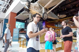 Halvprivat tur til luft- og romfartsmuseet med reserverte billetter