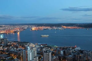 シアトル発：セント ヘレン山ツアー