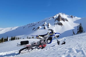 Island Park : aventure guidée en motoneige