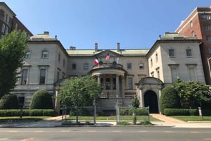 Washington DC: Dupont Circle & Embassy Row Architecture Tour