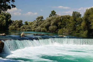 Alanya/Manavgat: Wasserfall, Bootstour mit Mittagessen, großer Basar