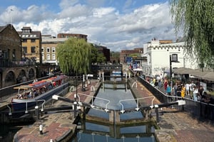 Camden Town: Walking tour (2hrs) in London