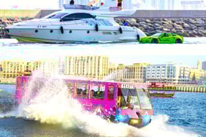 ドバイ豪華ヨットツアーと陸と海のワンダーバスツアー