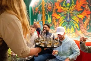 Edinburgh: Whisky Tasting with History and Storytelling