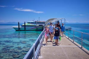 From Cairns: Full-Day Green Island Cruise