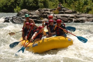 Full Ocoee River Whitewater Trip with Riverside Lunch