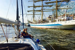 'Hafengeburtstag Hamburg' 2024. Rejs z/do Wedel