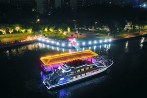 Haikou: Nachtcruise vanaf Fisherman's Wharf