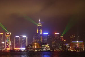 Hong Kong: lichtshow luxe jachttour met snacks en drankjes