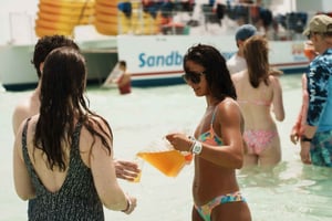 Ки-Уэст: Приключение на песчаном баре в счастливый час и круиз на закате