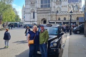 London: 50+ Sights Taxi Tour & Westminster Abbey Entry