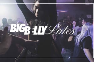 ロンドン：ビッグベリー・コメディクラブでビッグベリー・レイトをお楽しみください