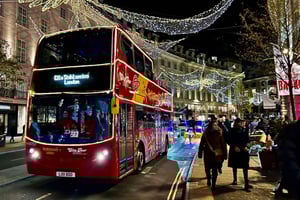 London: Christmas Lights Sightseeing Open-Top Bus Tour