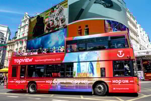 Лондон: проездной билет Hop-On Hop-Off с круизом по Темзе, 24 часа