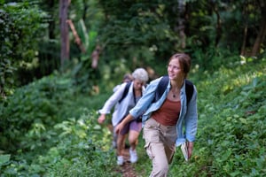 Munduk: Vesiputousretki ja aito lounas