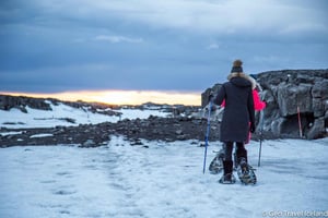 Mývatn: ruta de senderismo guiada con raquetas de nieve en una reserva natural