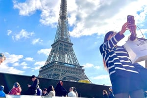 Paris: elvecruise med planlagt tilgang og velkomstvært