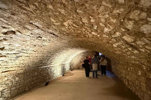 Southampton: passeio guiado a pé de 2 horas com abóbadas medievais