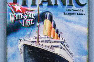 Tour VIP 'Skip-the Line' del Museo del Titanic e degustazione di whiskey
