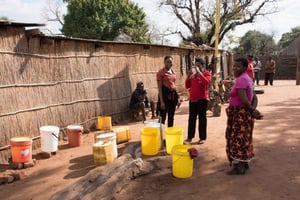 Livingstone: Mukuni Village Guided Tour With Transfer