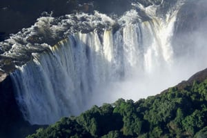 Ervaar Victoria Falls met een deskundige gids