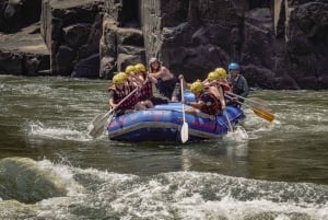 Koko päivän White Water Rafting Tour