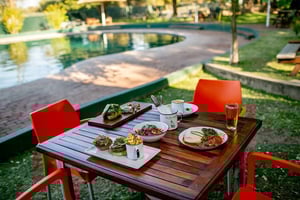 In-Da-Belly Bar And Cafe