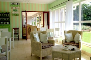 La Rochelle Restaurant And Bar