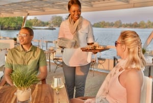 Victoria Falls: 2 timmars lunchkryssning på Zambezifloden