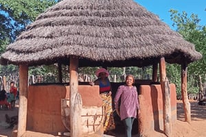 Victoria Falls: township- en dorpsrondleiding met Boma-diner