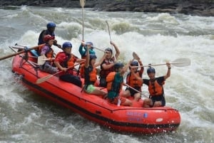 Cataratas Vitória: Experiência de Rafting nas Águas Brancas do Rio Zambeze