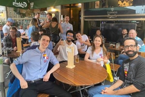 Цюрих: знакомьтесь с новыми людьми и наслаждайтесь бесплатными закусками