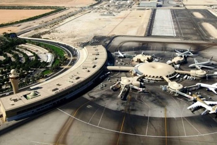 Luchthaventransfer van Abu Dhabi naar hotel of vice versa