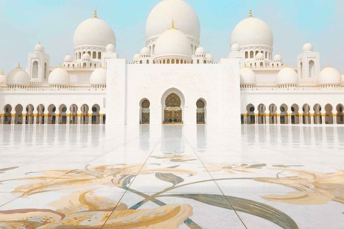 Byomvisning i Abu Dhabi med Warner Bros. World fra Abu Dhabi