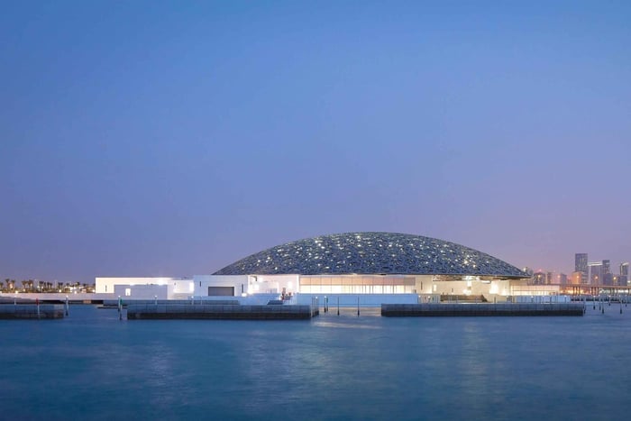 Da Dubai: Tour della città di Abu Dhabi con il Museo del Louvre