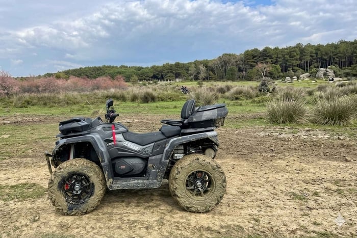 Tour in quad ATV con guida turistica lungo la costa di Valona