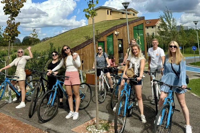 Bike or E-Bike Tour Tirana Express: Cycle Tirana Highlights