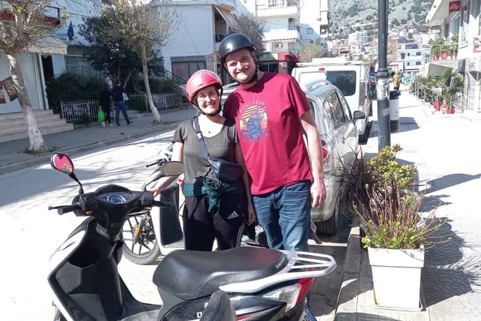 Pedala lungo la Riviera albanese da Saranda a Ksamil e Butrinto