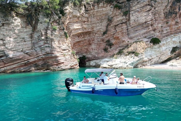 Destinations of South of Saranda Boat Trip