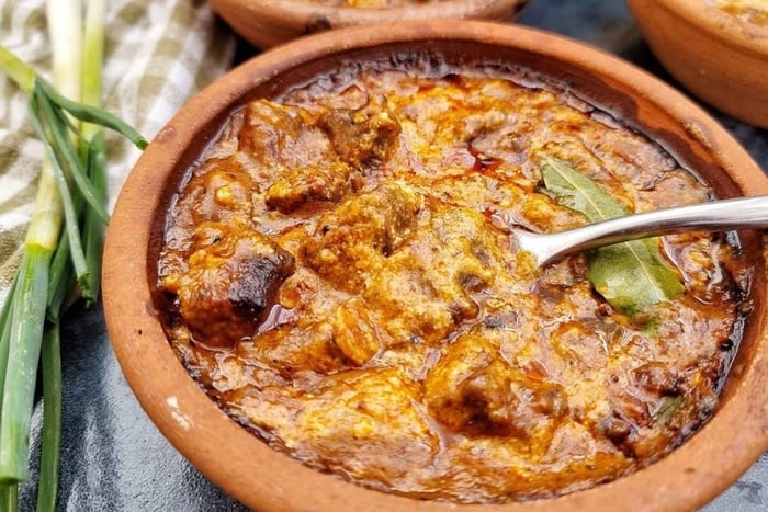 Durrës Local Food Experience & City Walking Tour