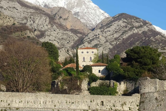 Depuis Podgorica : rivières, villages, parc du lac de Skadar et vieux Bar