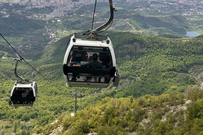 Monte Dajti: biglietto per la funivia con trasferimento da Tirana