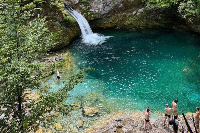 From Tirana/Durres/Shkoder: Day Tour to Theth and Blue Eye